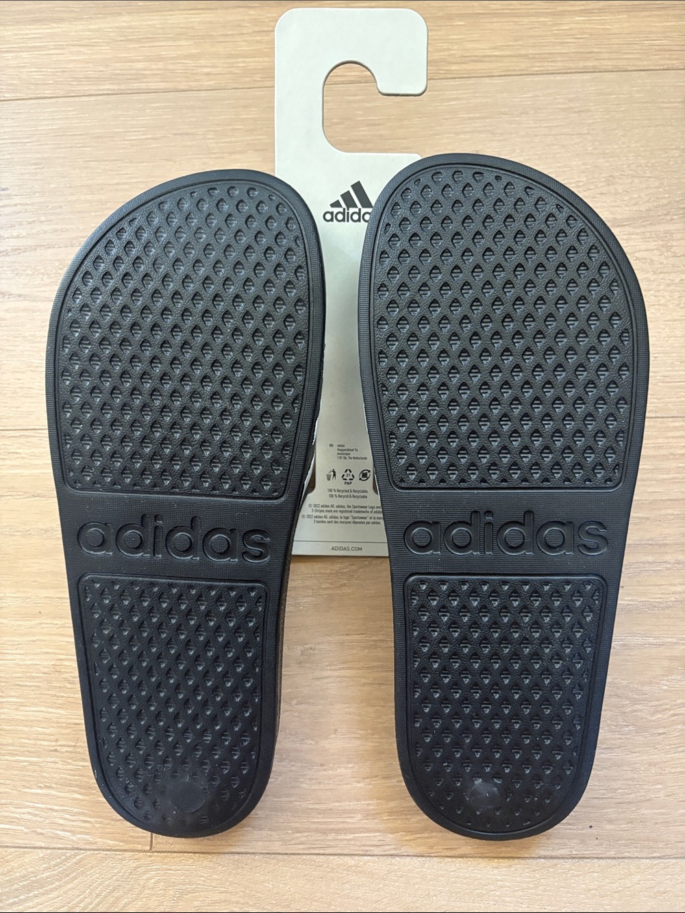 adidas sandals - Picture 2 of 4